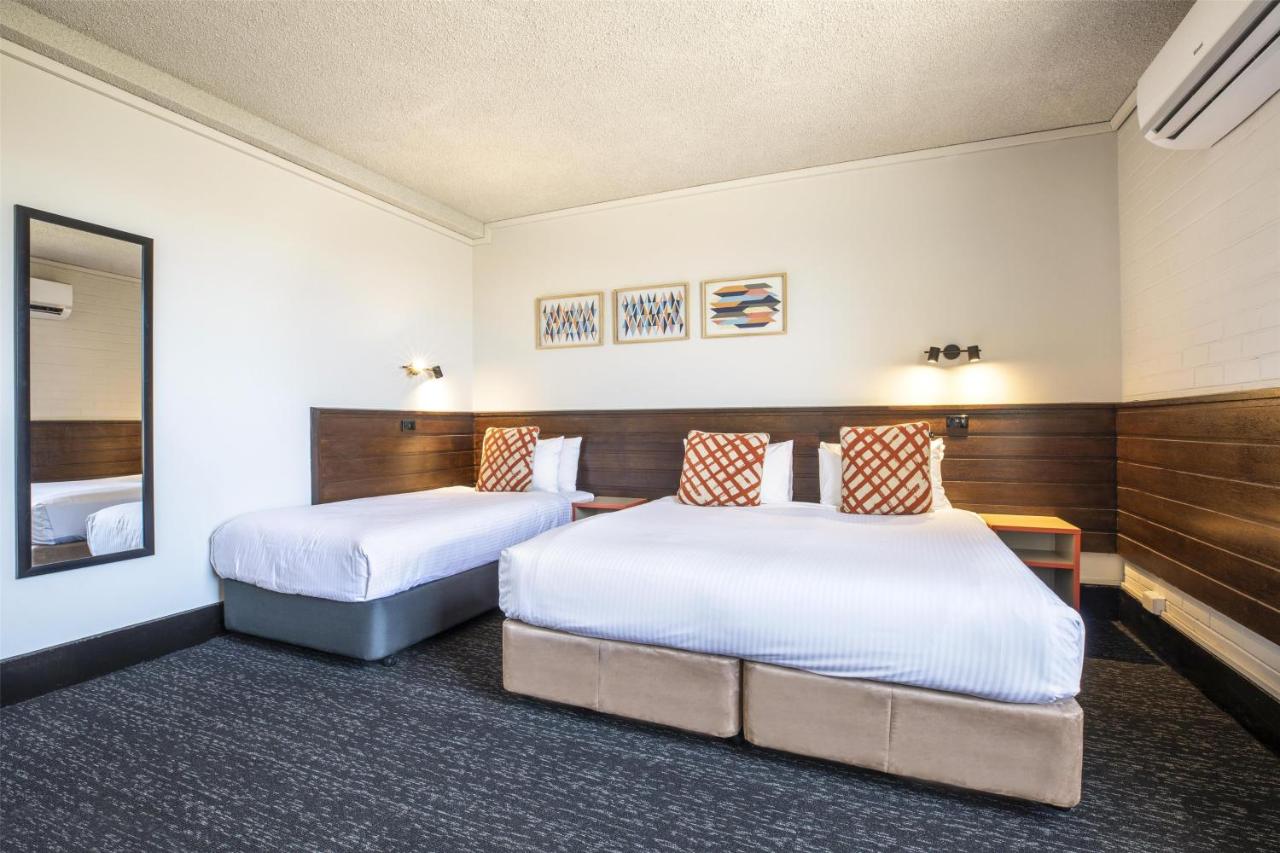 Glengala Hotel - Australia - Melbourne