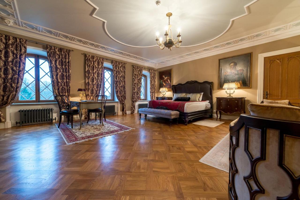 Keila-Joa Schloss Fall - Estonia - Tallinn