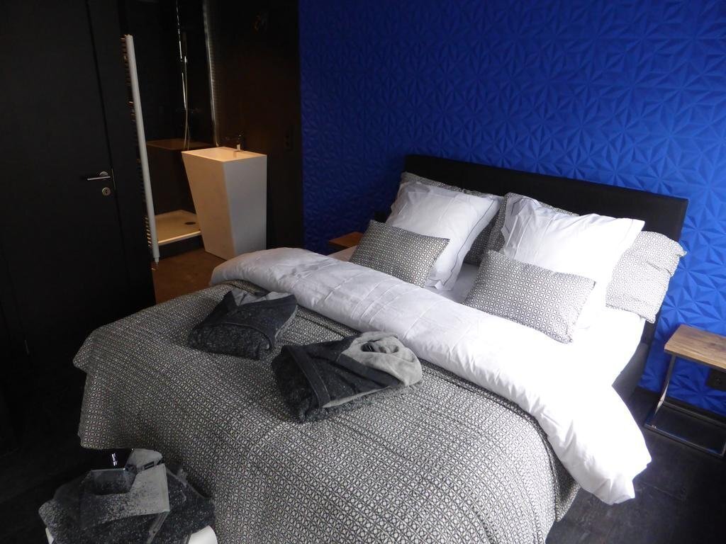 All In One - Belgium - Brussels