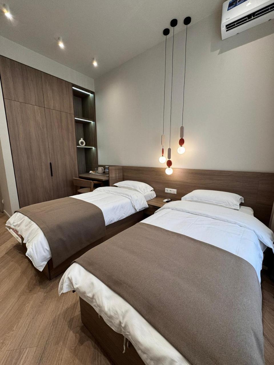 Bugu Hotel Bishkek - Kyrgyzstan - BISHKEK