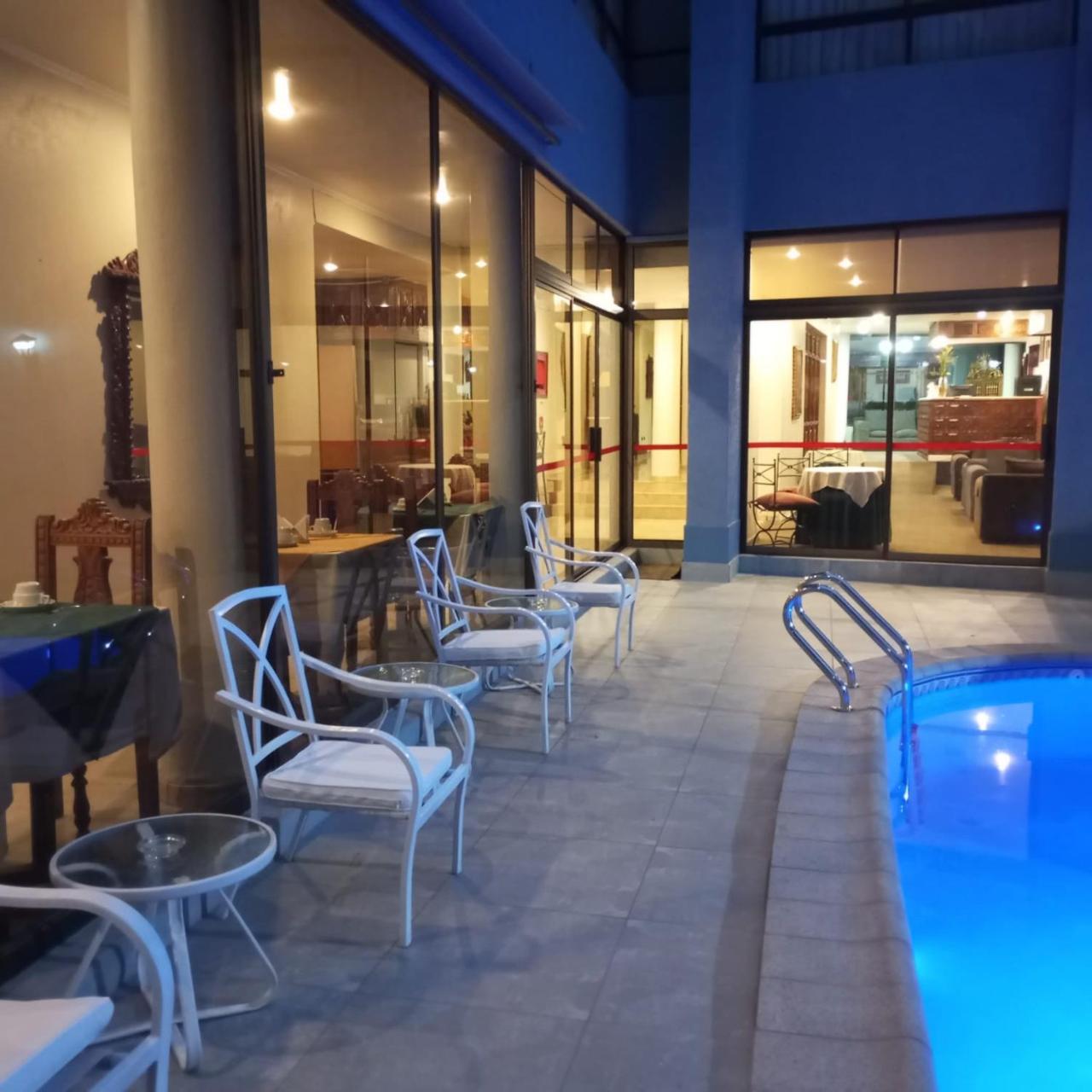 Hotel Alcala del Rio - Chile - Santiago