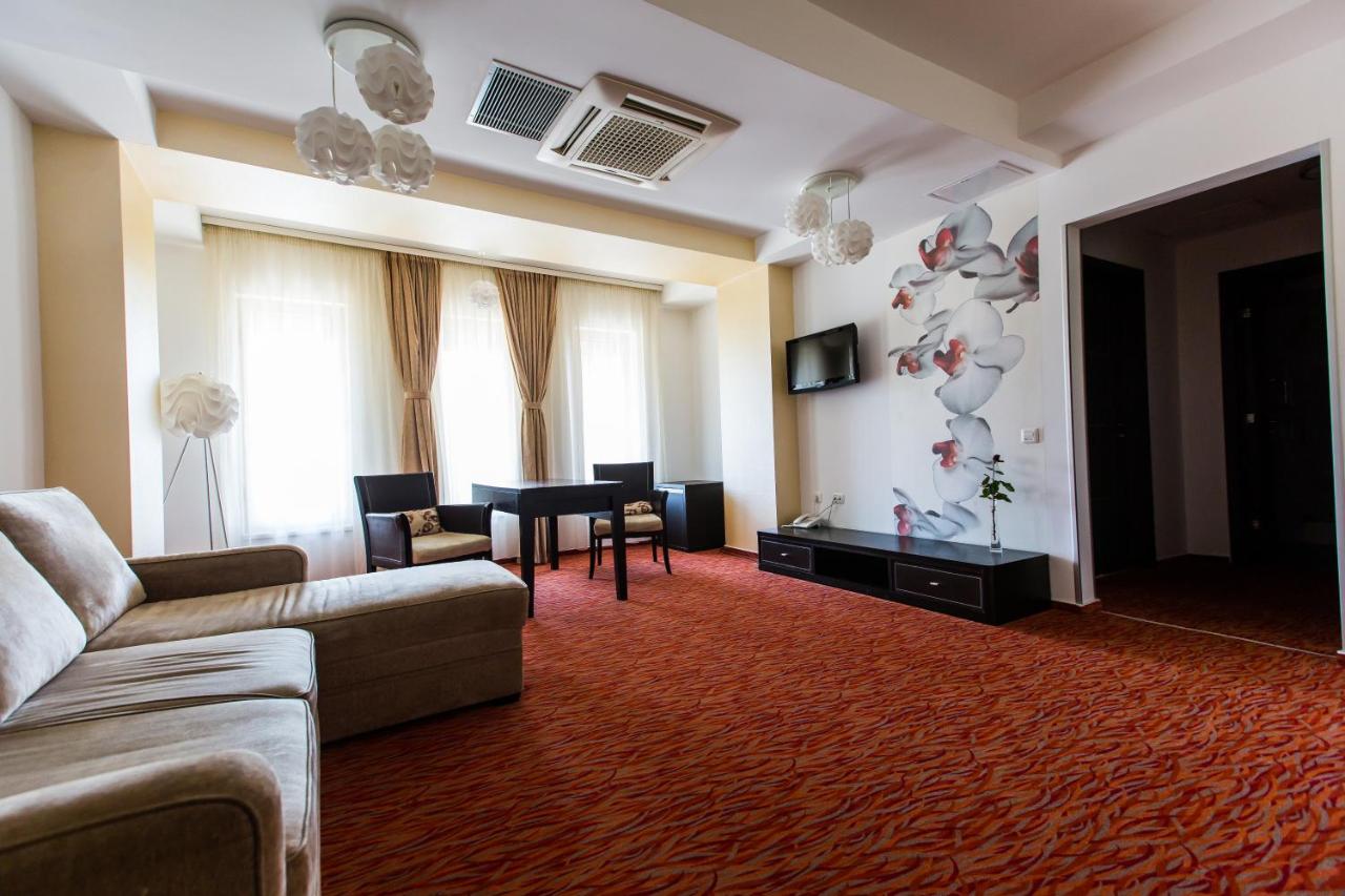 Grandis Apulum - Romania - Brasov