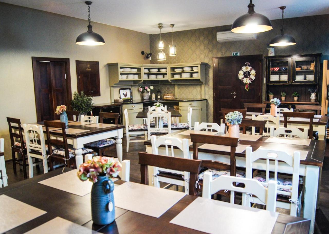 Kalv?n Restaurant & Pension - Slovakia - Bratislava
