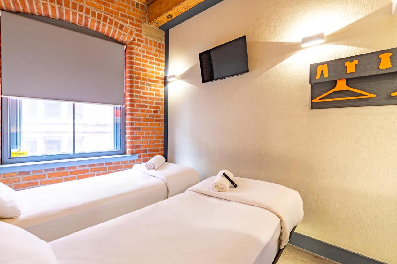 easyHotel Manchester - United Kingdom - Manchester
