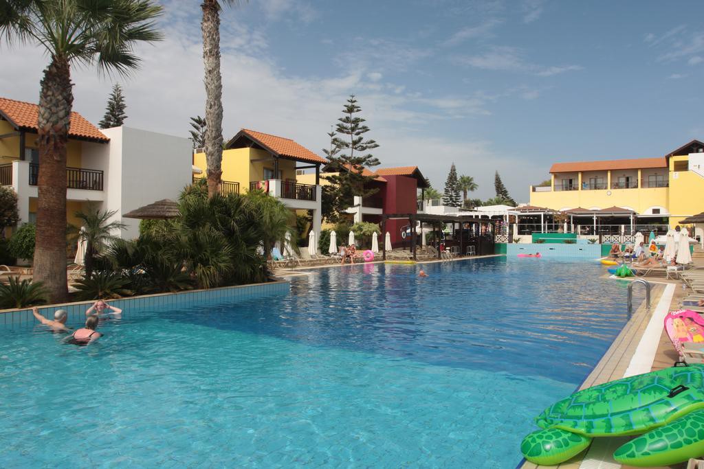 PANTHEA HOLIDAY VILLAGE - Cyprus - Ayia Napa