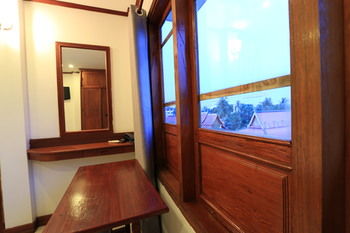 Lao Silk - Laos - Vientiane