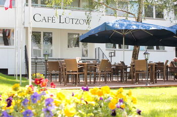 Hotel L?tzow (Luetzow)