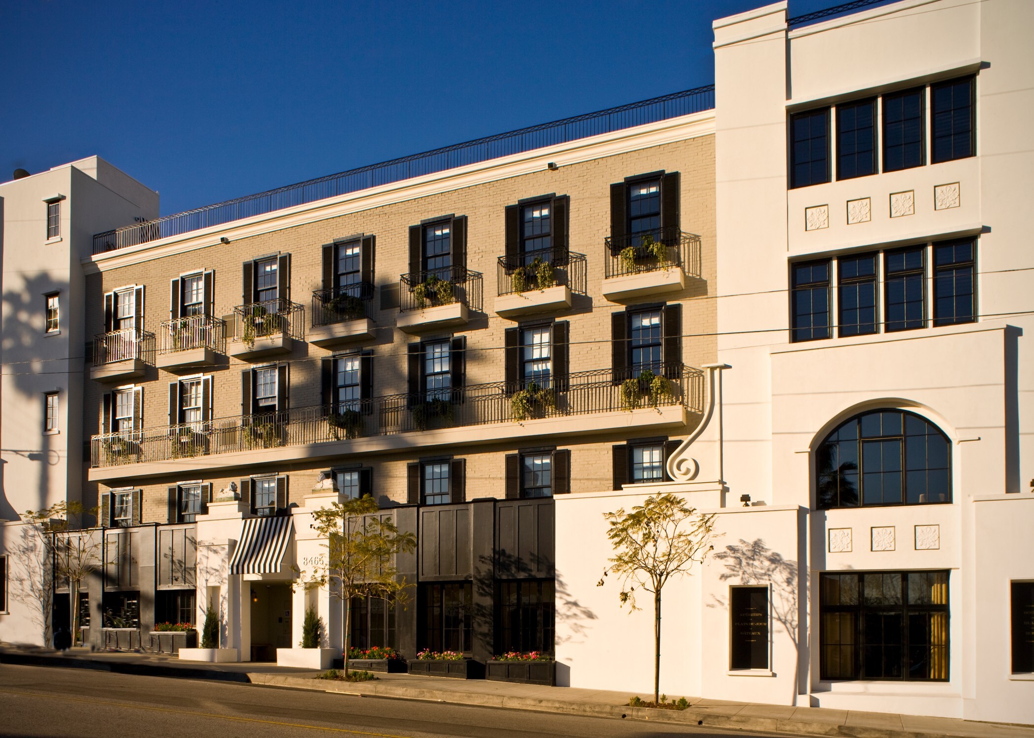 Holloway House - United States - Los Angeles