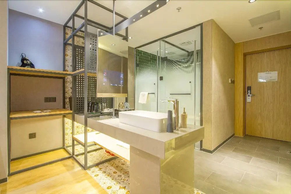 Qiu Guo Hotel Sanyuan Bridge Yansha Branch - China - Beijing