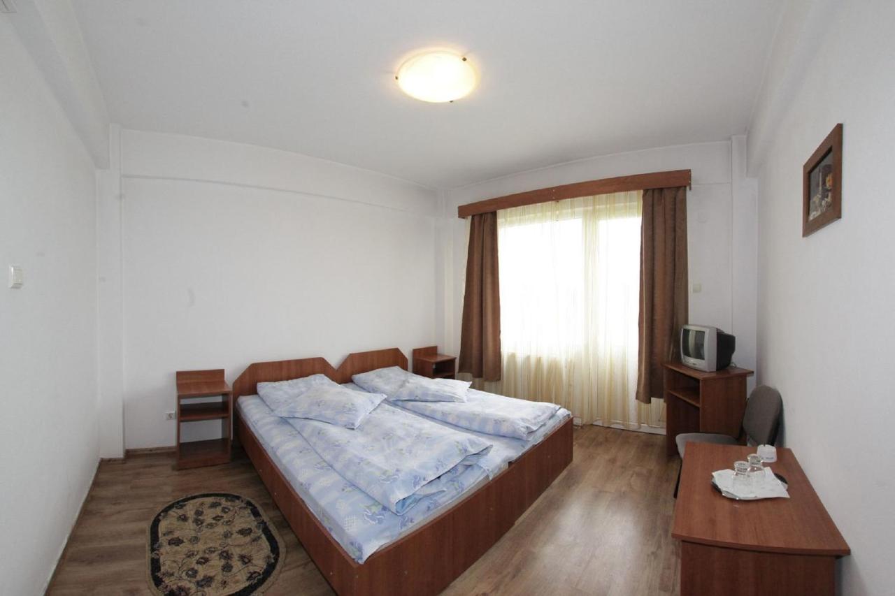 Pensiunea Pui de Urs Sirnea - Romania - Brasov