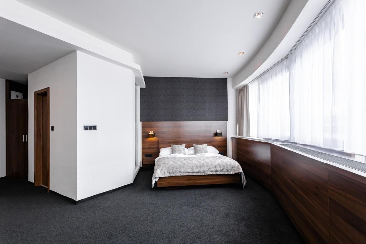 Tempus Club Garni Hotel - Slovakia - Bratislava
