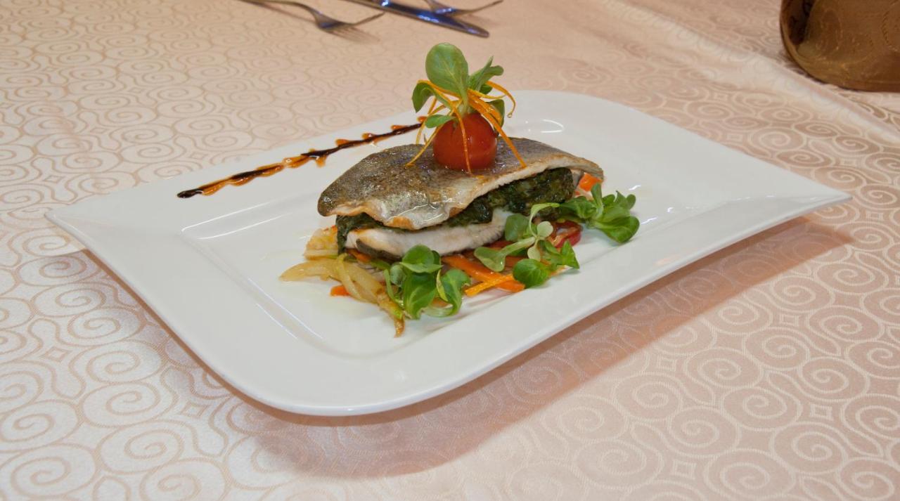Casa Iris-Hotel & Restaurant - Romania - Sinaia