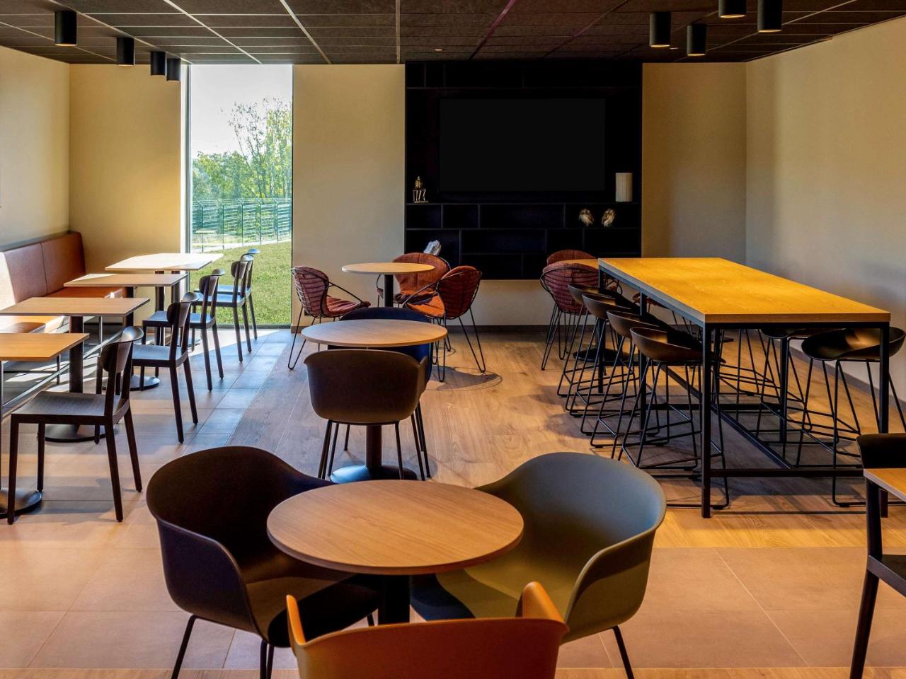 BRUSSELS E40 - Belgium - Brussels