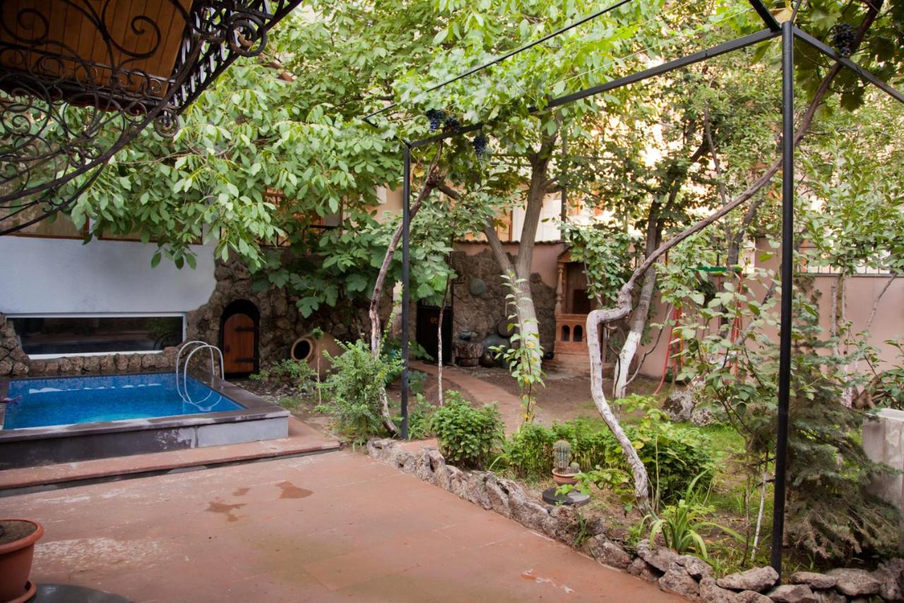 Hin Yerevantsi Hotel - Armenia - Yerevan