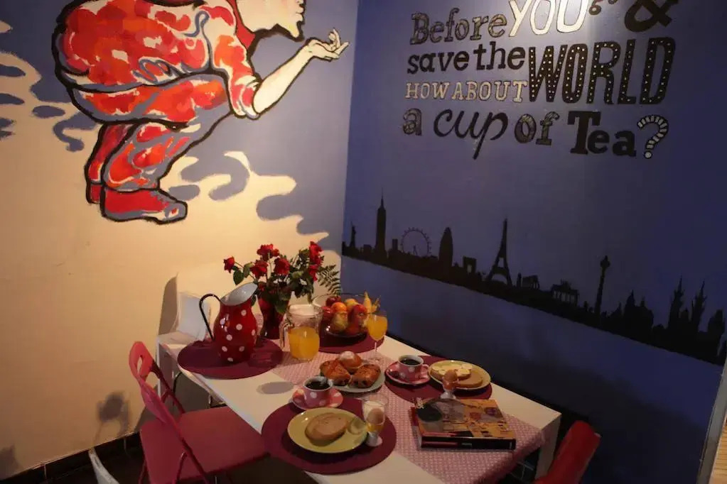 Art Hole Hostel - Czech Republic - Prague