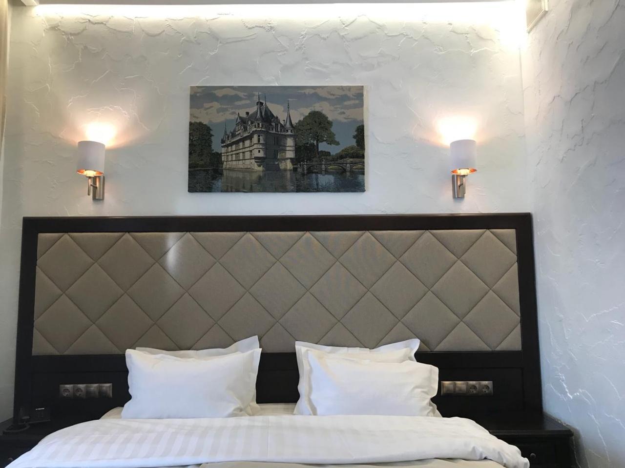 Spa-Hotel Myslyvskiy Dvir - Ukraine - Kiev