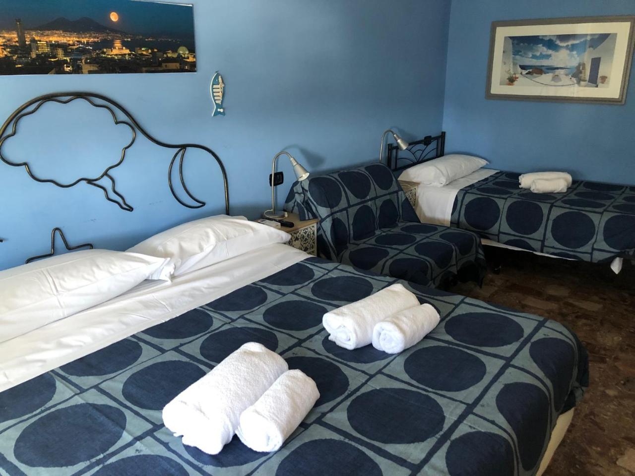 H2C Hotel Napoli - Italy - Naples