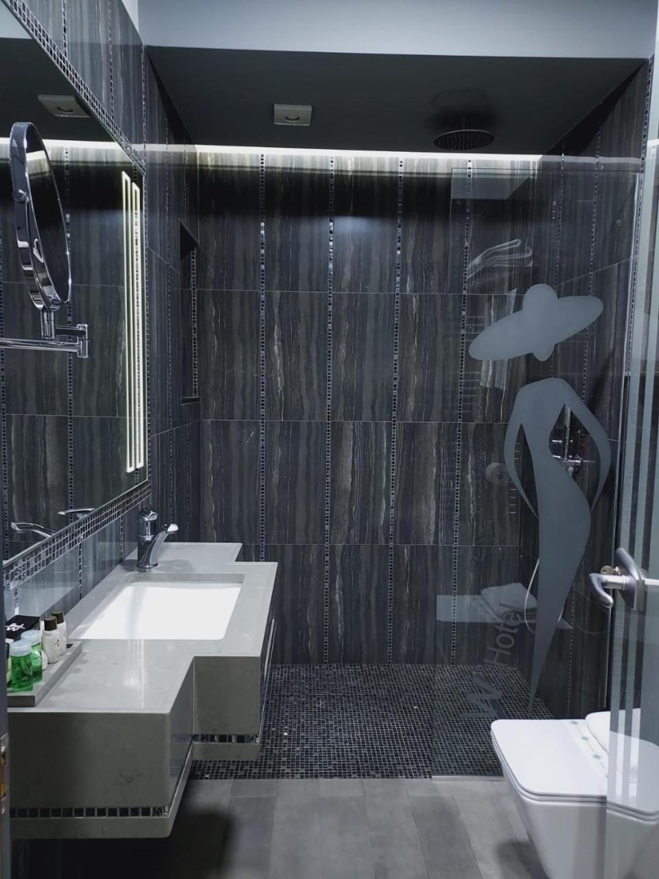 New W Hotel - Albania - Tirana