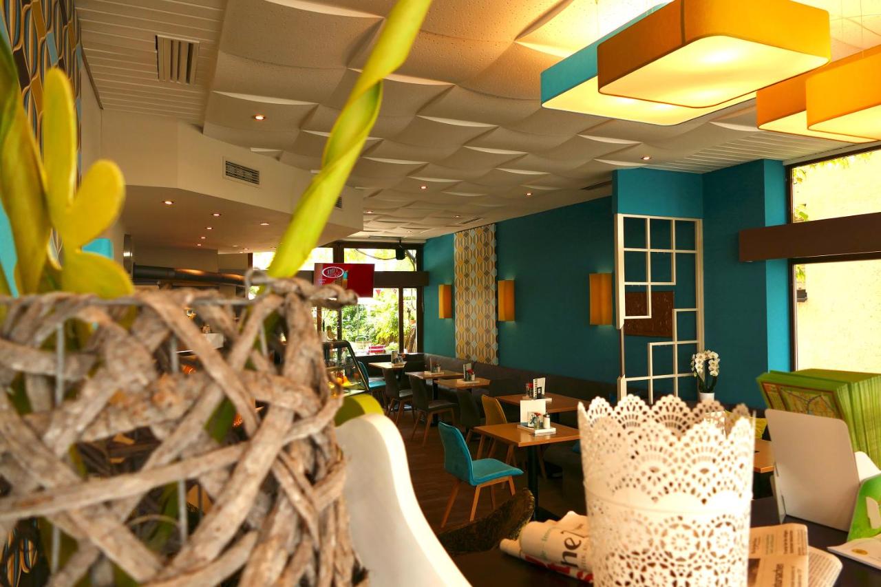 Hasi's Hotel Caf? - Germany - Munich