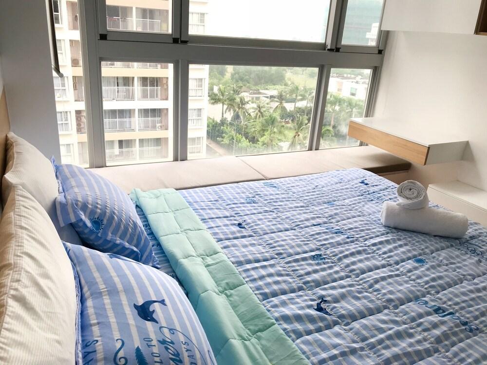Scenic Valley Apartment 2 BR View Pool Near SECC - Vietnam - Ho Chi Minh City