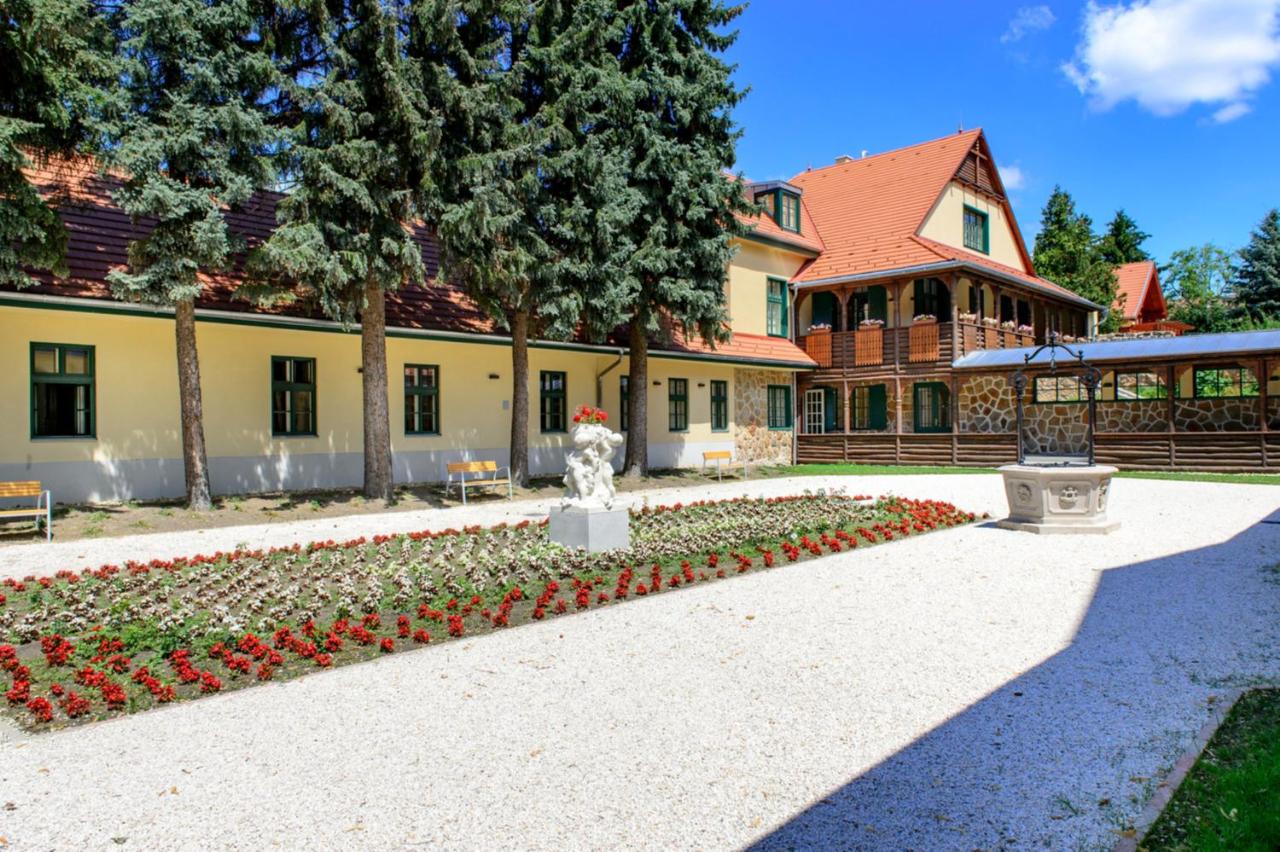 Klebelsberg Hotel - Hungary - Budapest