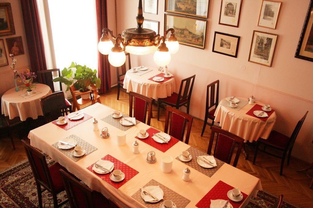 Hotel Pension Bosch - Austria - Vienna