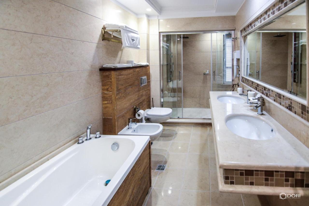 Hotel Restaurant Vila Ime Voskopoje - Albania - Tirana