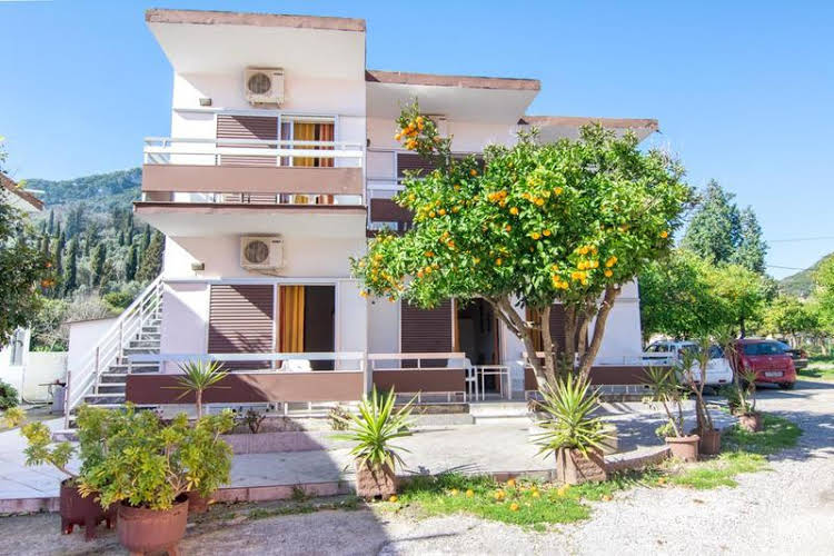 Eros Beach Hotel