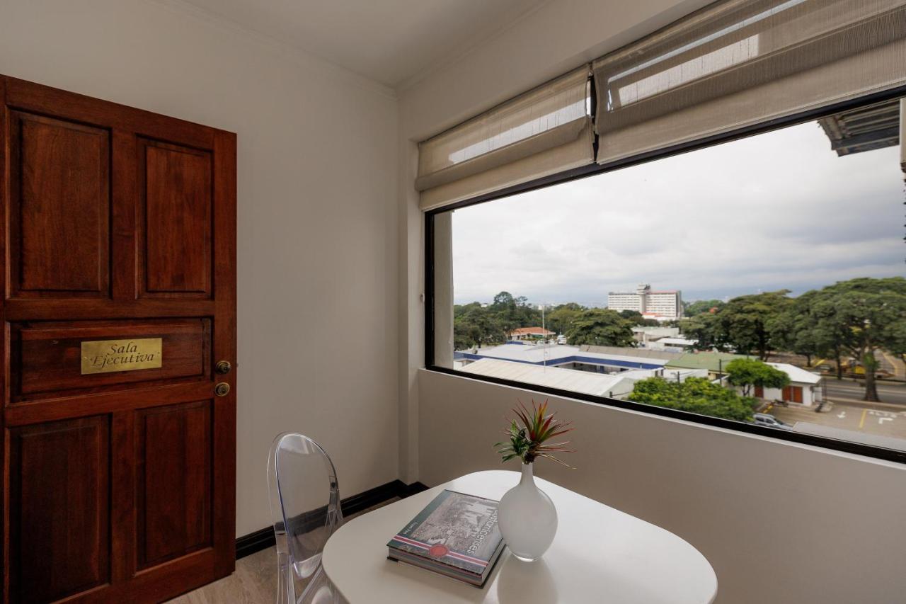 Parque Del Lago Boutique Hotel - Costa Rica - San Jose