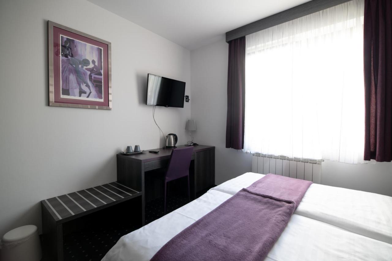 Log In Rooms - Croatia - Zagreb