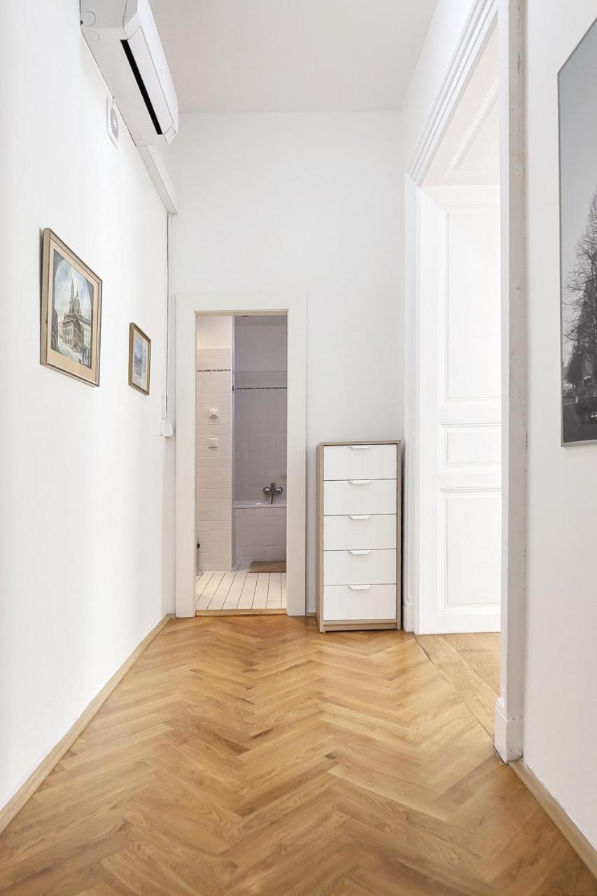 Aparthotel Wenceslas - Czech Republic - Prague