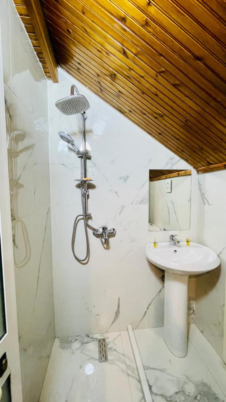 Hotel Drinos - Albania - Tirana