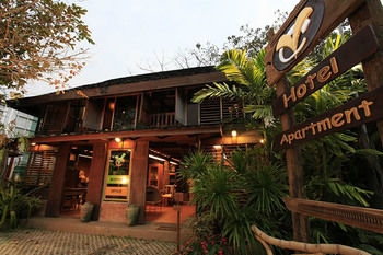 VC @ Suanpaak Hotel - Thailand - Chiang Mai