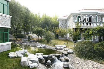 FRAGRANT HILL EMPARK HOTEL - China - Beijing
