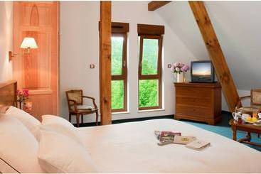 HOTEL NEUHAUSER - France - Strasbourg