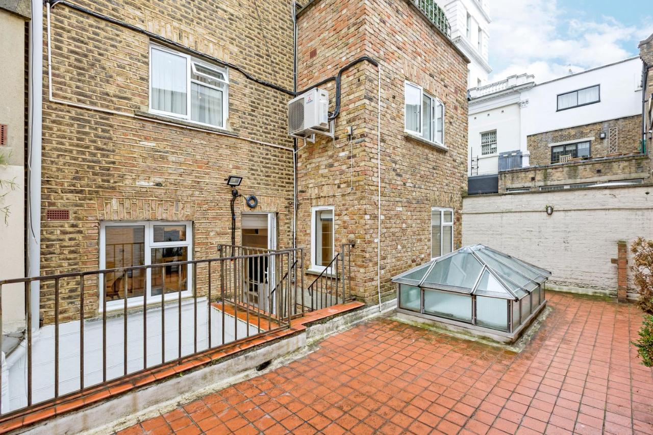 Queensgate Court - United Kingdom - London