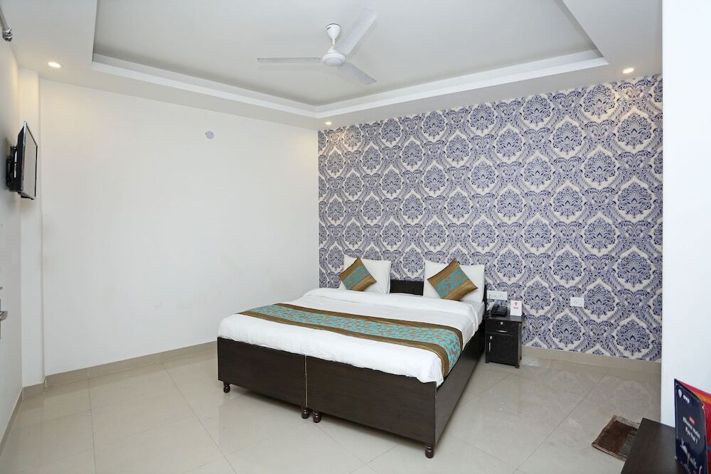 Hotel Three Star - India - New Delhi