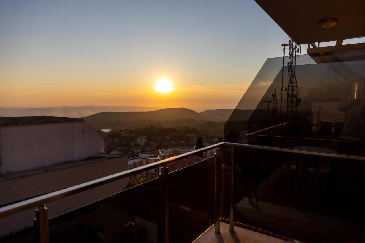 Mervin Hotel - Albania - Tirana