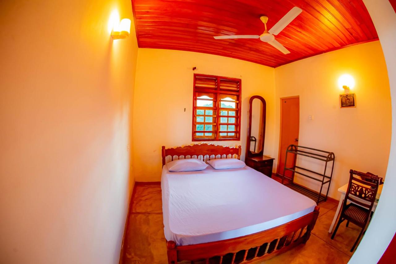 Shanty Town Cafe & Villa - Sri Lanka - Tangalle
