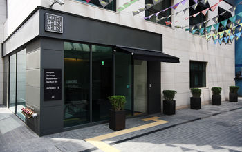 Floral Hotel ShinShin Seoul Myeongdong - South Korea - Seoul