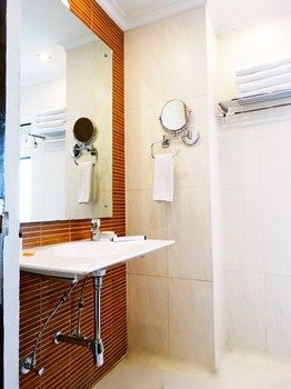 The Legend Inn - India - New Delhi